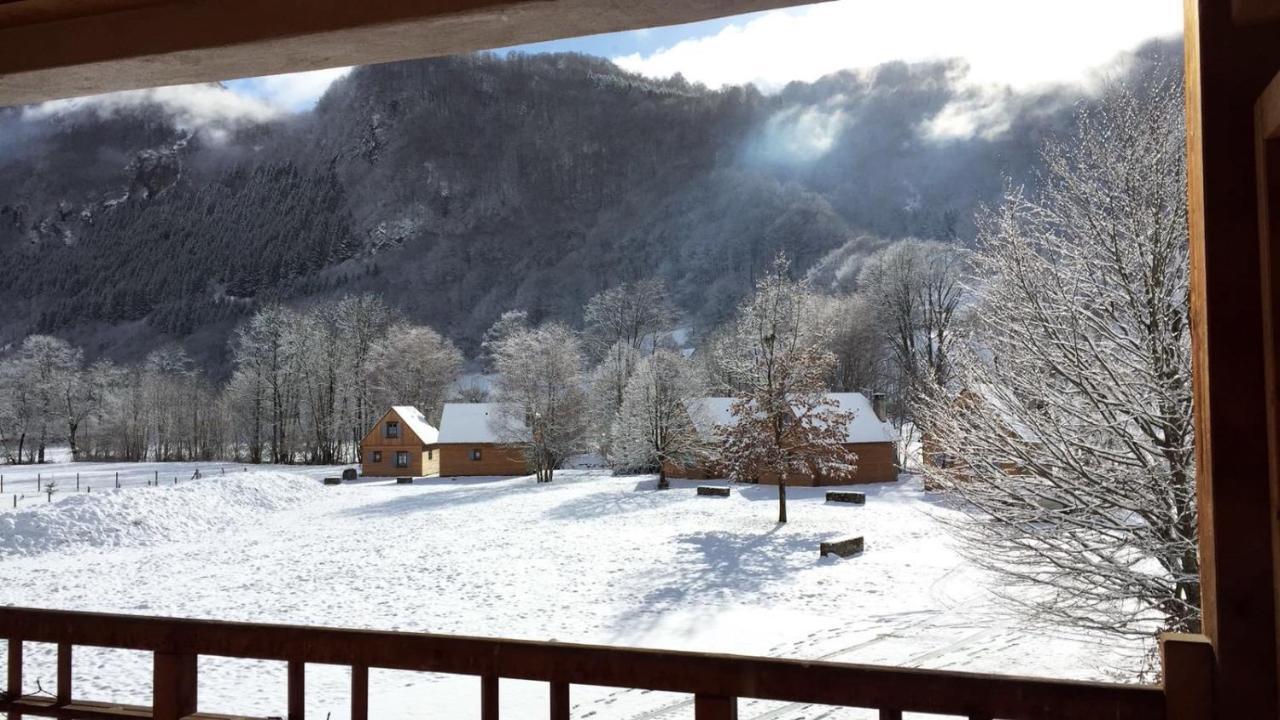 Les Chalets D'Arrens Exteriör bild